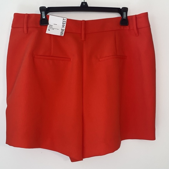 Nine West Shorts - Picture 2 of 8